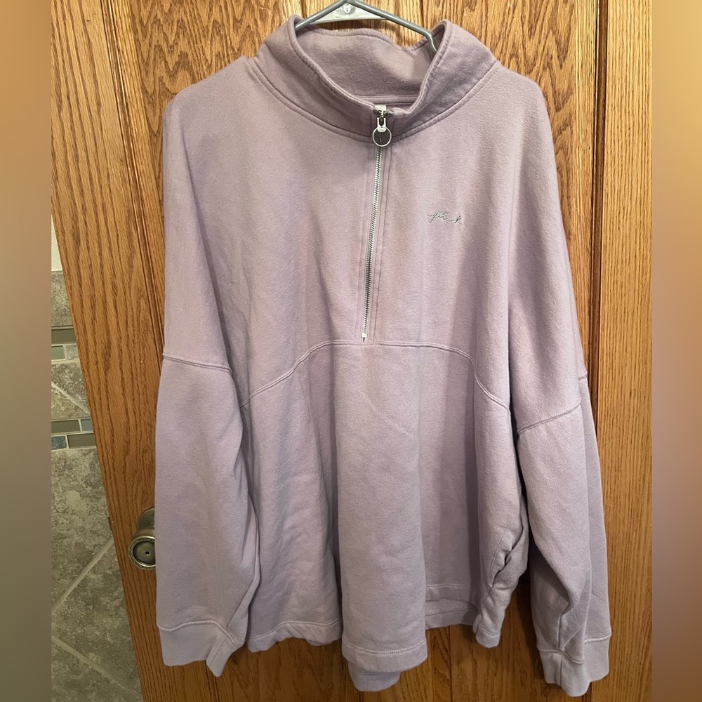 Pink VS 1/4 zip size XXL